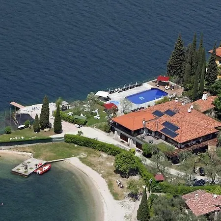 Sailing Center Szálloda