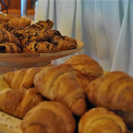 Sailing Center Szálloda Malcesine