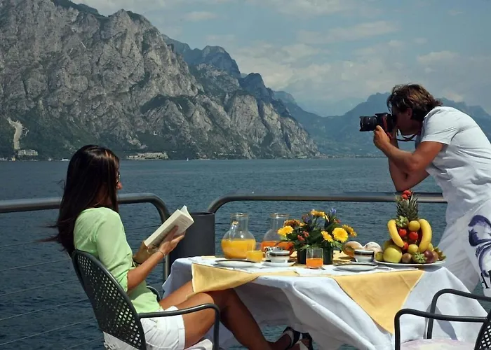 Hotel Sailing Center 4*