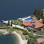 Sailing Center Szálloda