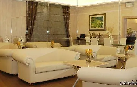 Sailing Center 4*