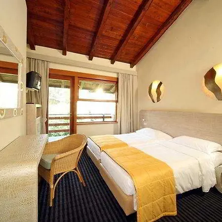 Sailing Center Hotel Malcesine