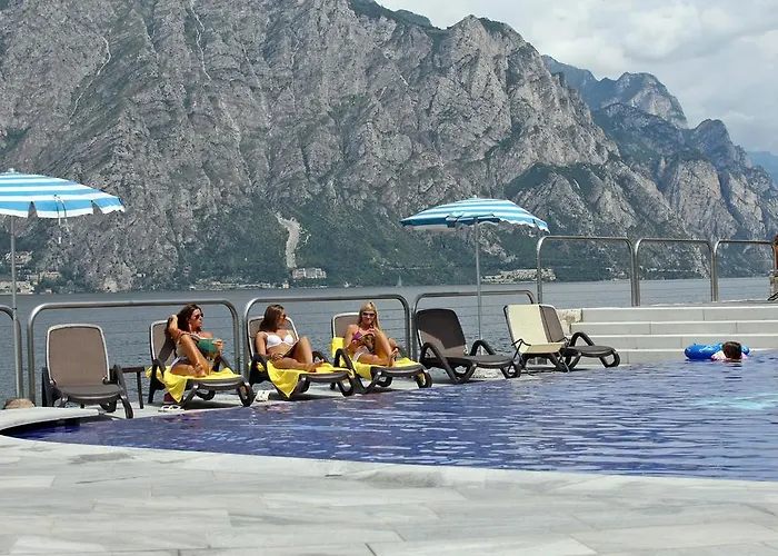 Hotel Sailing Center