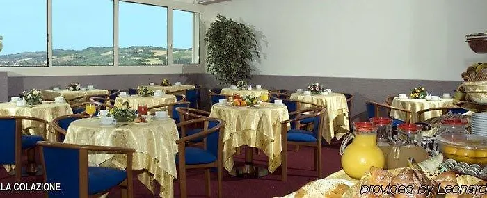 Hotel Sailing Center