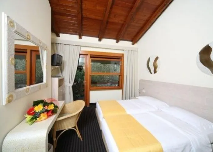 Sailing Center 4* Malcesine